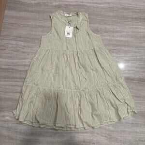 Modobom green and white striped
